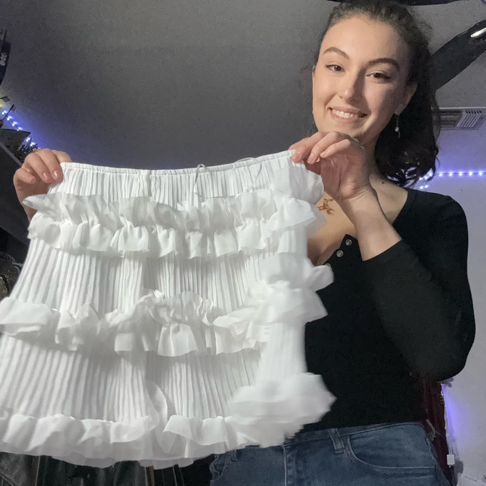 White ruffle skirt